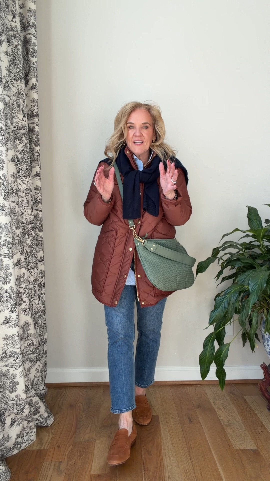 Size down in the blue Oxford
Quilted jacket, size medium, there isn’t a lot of room for a sweater underneath so if you’re gonna wear the sweater underneath, you might wanna size up.
I love a sweater over my shoulders outside of a jacket, just for a little extra warm warmth. This is the heavier, cashmere sweater by Quinn size medium.
These jeans are a slim straight. This style will never go out, but I will link a couple of different silhouettes at Quince also 
Loafers are true to size as long as you wear socks if you’re going to wear bare feet, they’re a little generous

#LTKOver40 #LTKootd #LTKgrwm

#LTKPetite #LTKSeasonal