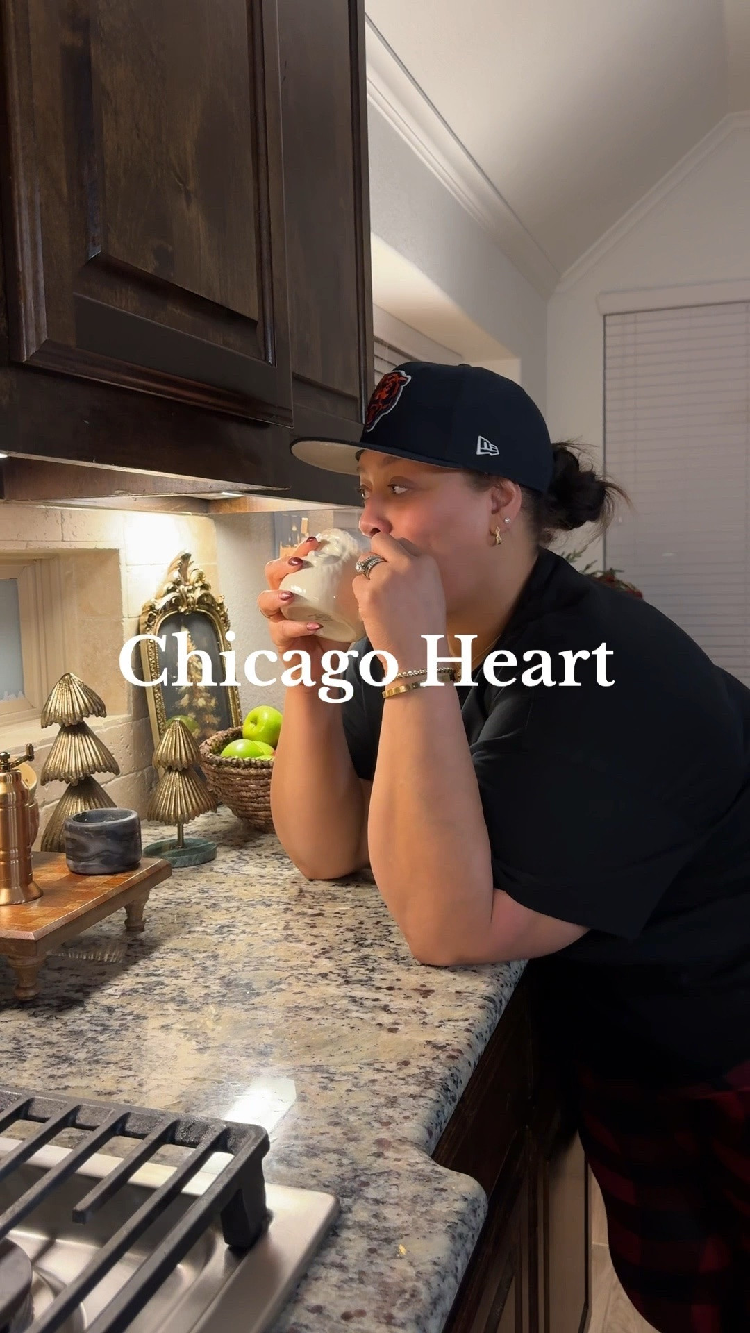 Chicago heart cozy home 

#LTKmomlife #LTKHome #LTKdayinmylife