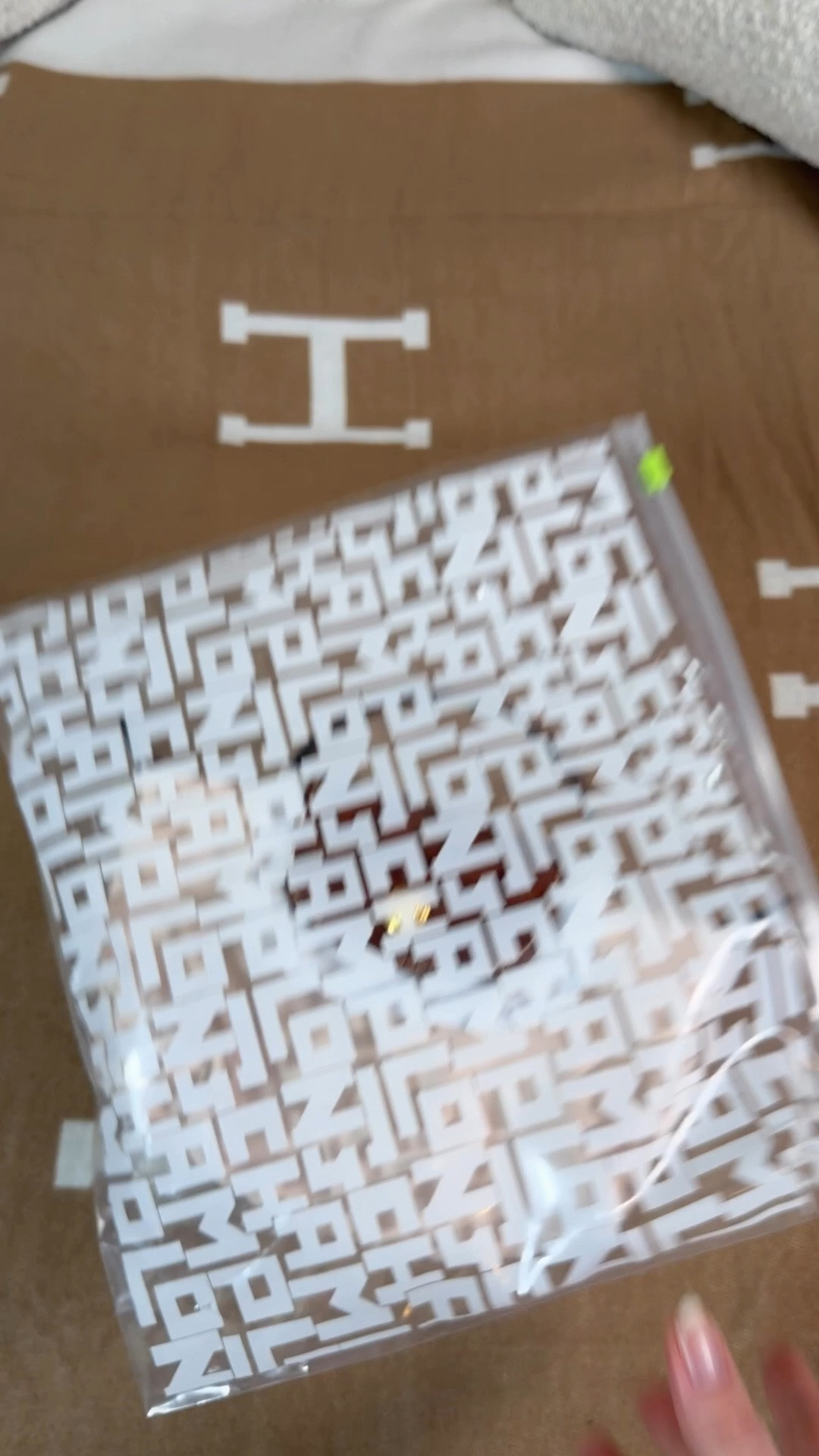 New Longchamp pouch unboxing 😍

Collecting the Longchamp mini pouch in every color might be a new goal of mine 😅

This one is the color paper which is the color I always recommend when people ask me what color to get! It goes great with everything and is perfect year round so you will definitely get your use out of this Longchamp Le Pliage pouch ♥️

It’s also very versatile since it can be worn as a handbag/ wristlet, shoulder bag or crossbody bag with a strap kit. It can also be a bag charm or cosmetic pouch ♥️

Longchamp, Longchamp Le Pliage mini


#LTKootd #LTKdayinmylife #LTKgrwm