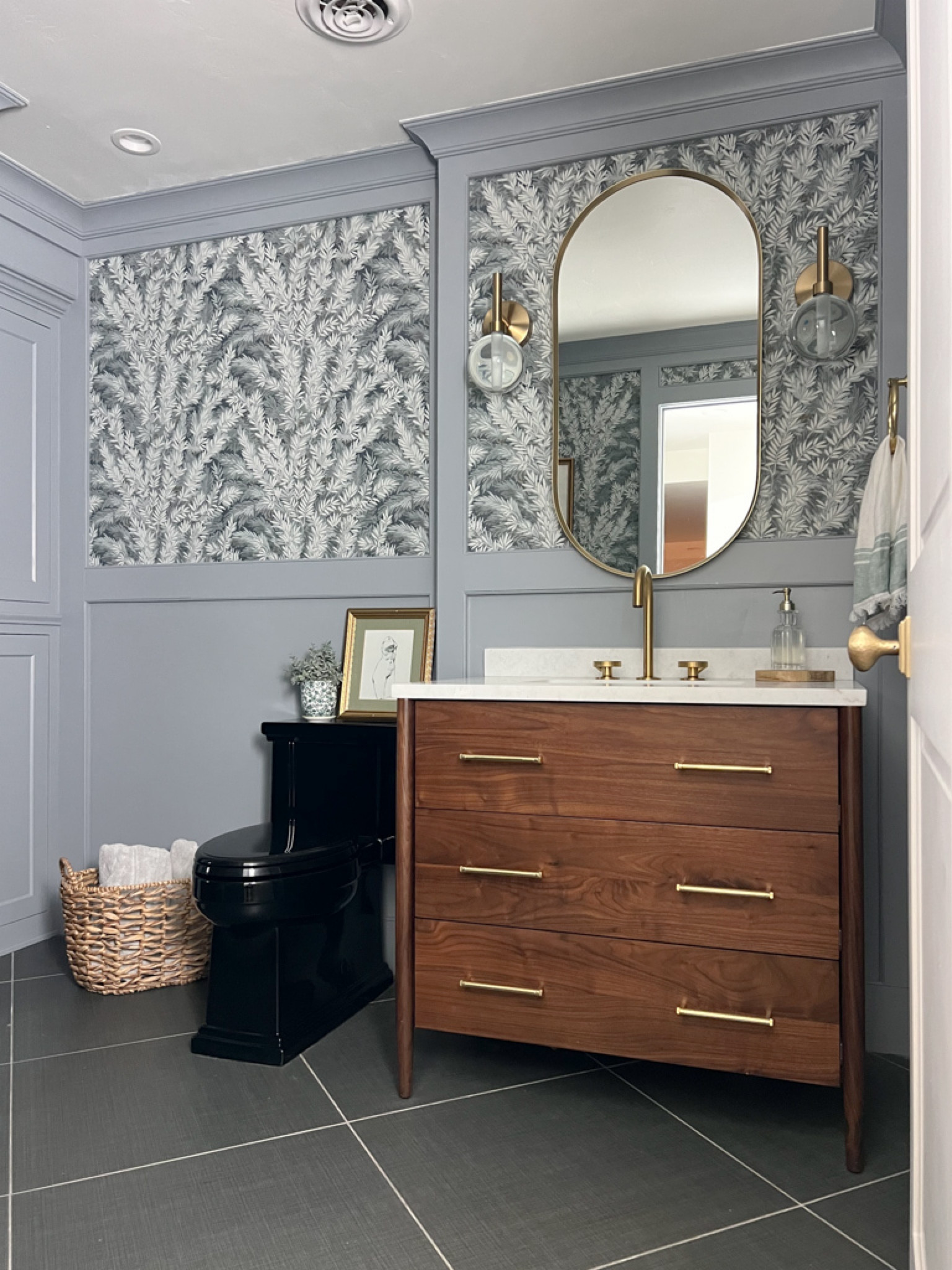 Shop my guest bathroom!
Basement bath, guest bath, wallpaper, vanity, mirror, sconces, KOHLER

#LTKstyletip #LTKfamily #LTKhome