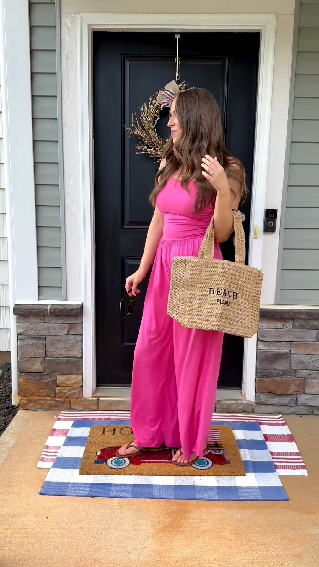 Amazon outfit idea 💕💕

Pink jumpsuit, beach bag, sandals, Amazon fashion, travel outfit

#LTKgrwm #LTKootd