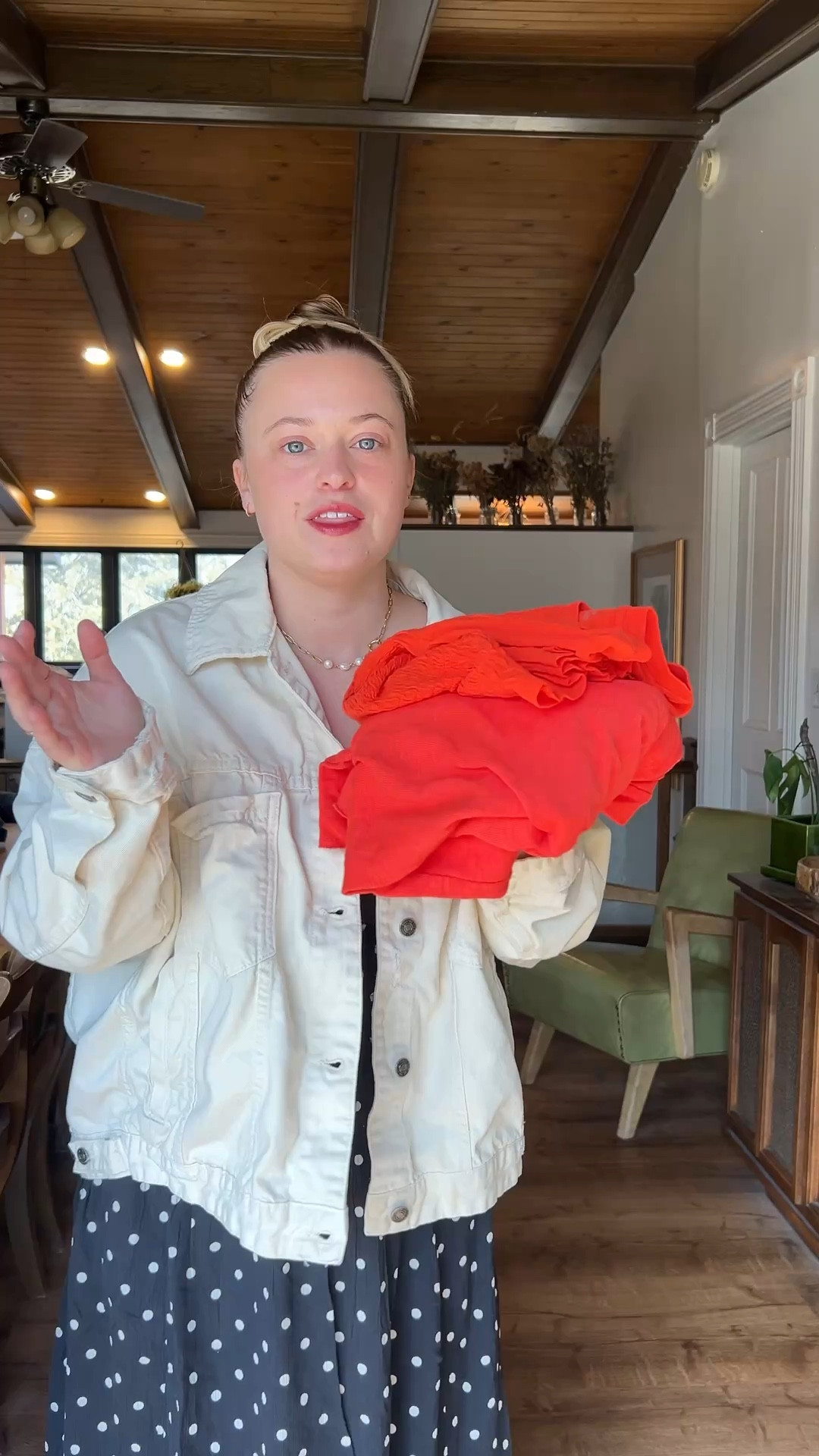 I’m not typically an orange girl but this shadeeeee! #summerset #aeriehaul #matchingset #tryon #aerietryon 