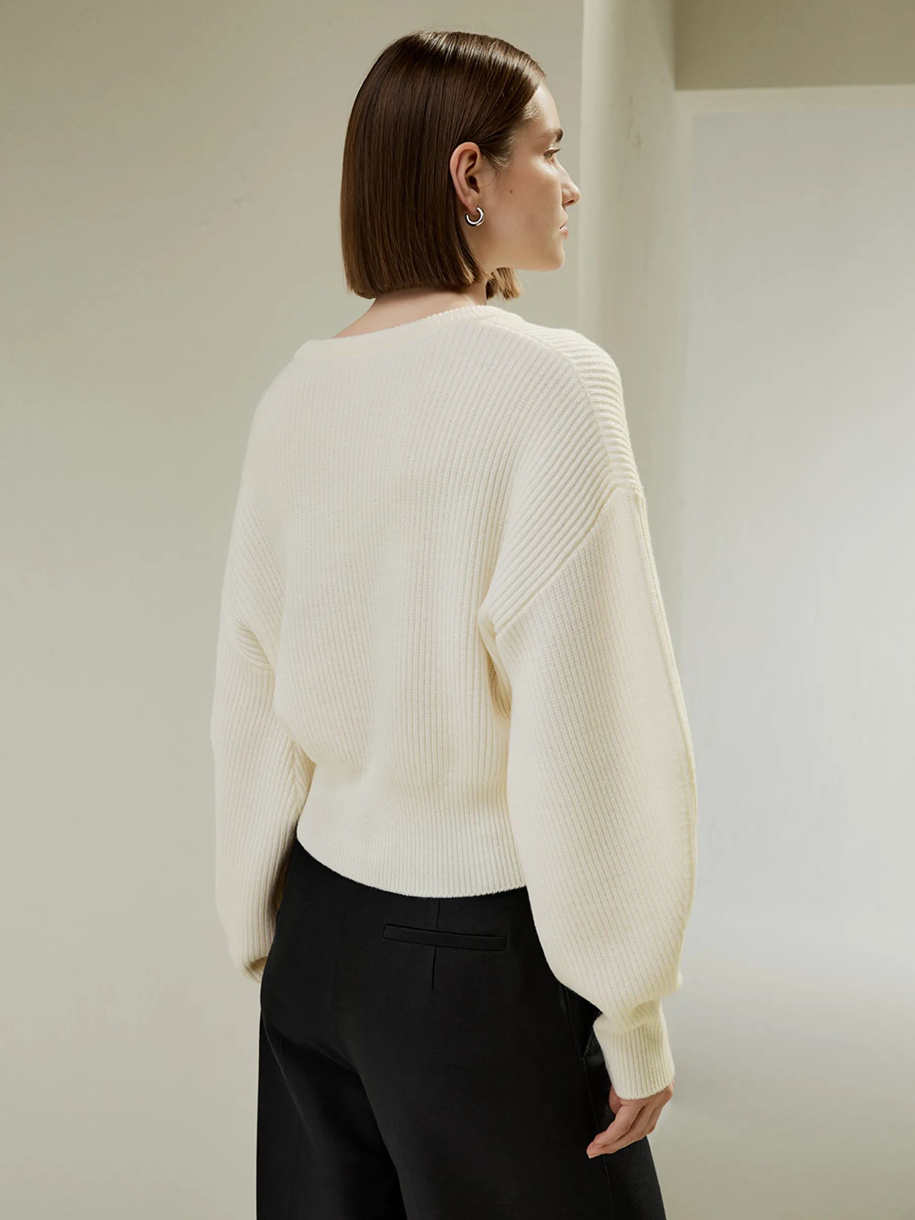 Round Neck Drop-Shoulder Merino Wool Sweater | LilySilk
