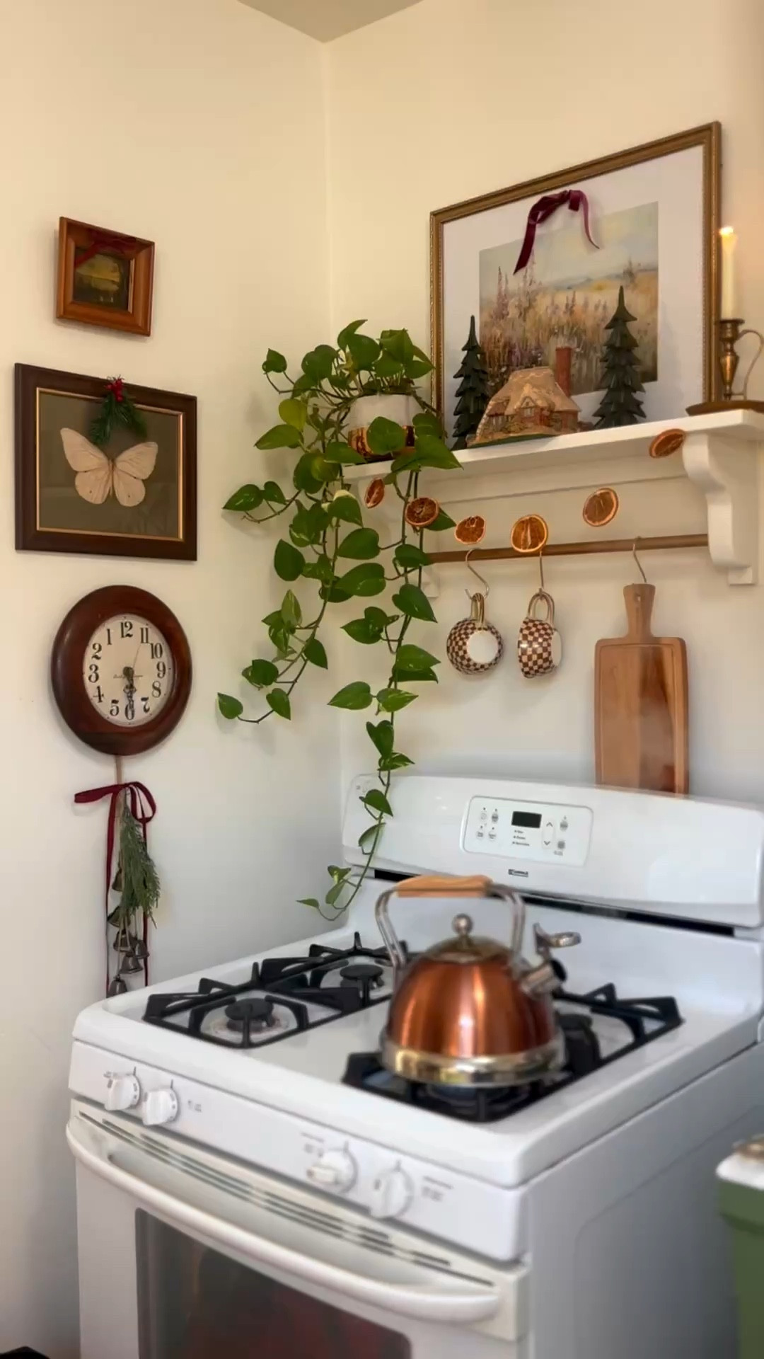 Downloadable art is a great way to save money on artwork! I’ve linked  some of my favorites. 

#LTKHome #LTKSpringSale