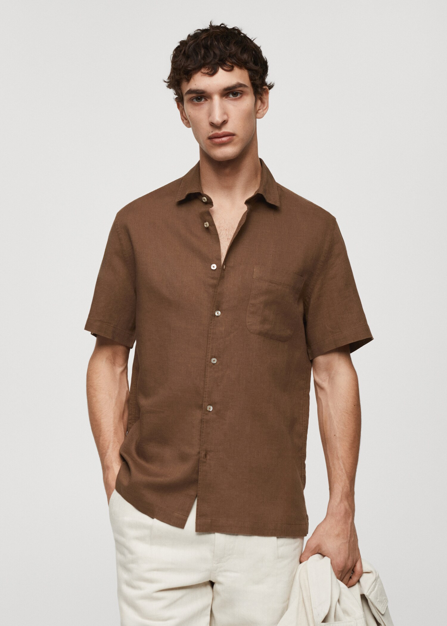 Regular-fit linen shirt with pocket | MANGO (US)
