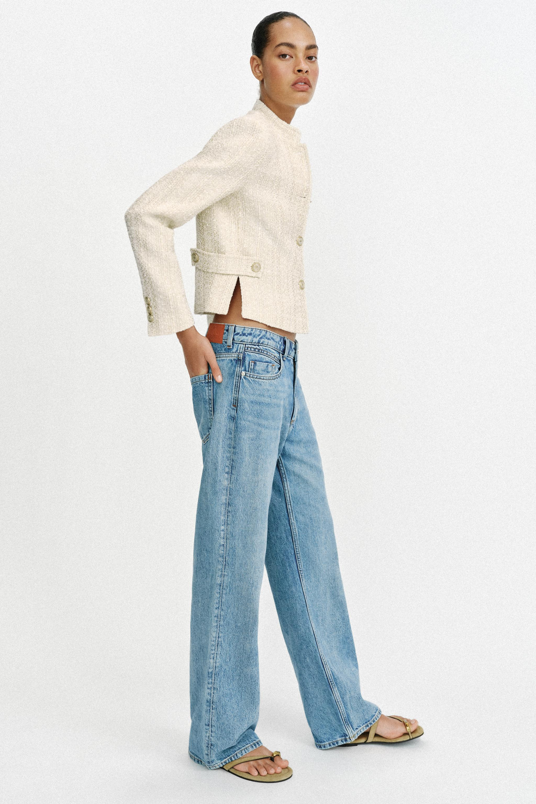 FLAT SPLIT SUEDE SANDALS WITH APPLIQUÉ | Zara UK
