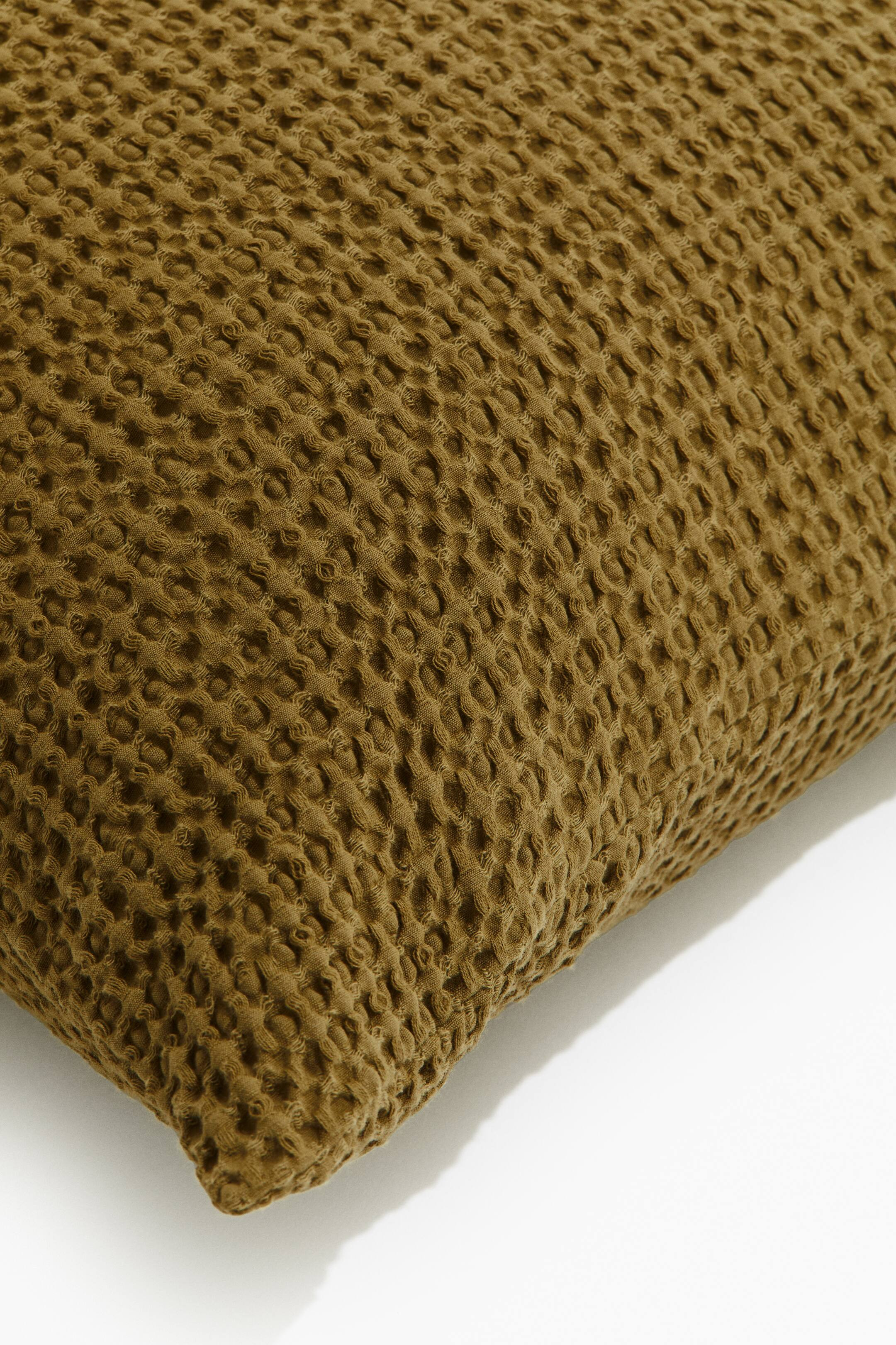 Waffled cotton cushion cover | H&M (UK, MY, IN, SG, PH, TW, HK)