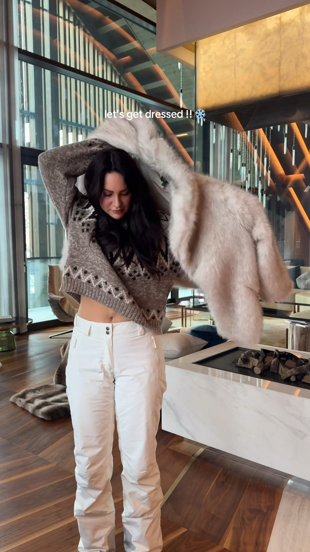Aprés ski outfit perfect for a winter snowy trip to aspen, park city, Wyoming, etc ❄️❄️✨

#LTKFindsUnder50 #LTKgrwm #LTKSeasonal