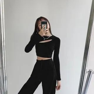 MOONGATE - Long-Sleeve Cut-Out Cropped T-Shirt | YesStyle | YesStyle Global