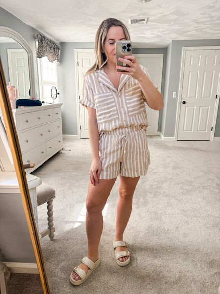 Matching set, linen outfit, linen shirt, linen shorts, striped shorts, vacation outfit, short sleeve top,
Xs in top and bottom
7.5 sandals (up if in between)


#LTKfindsunder50 #LTKshoecrush #LTKxTarget