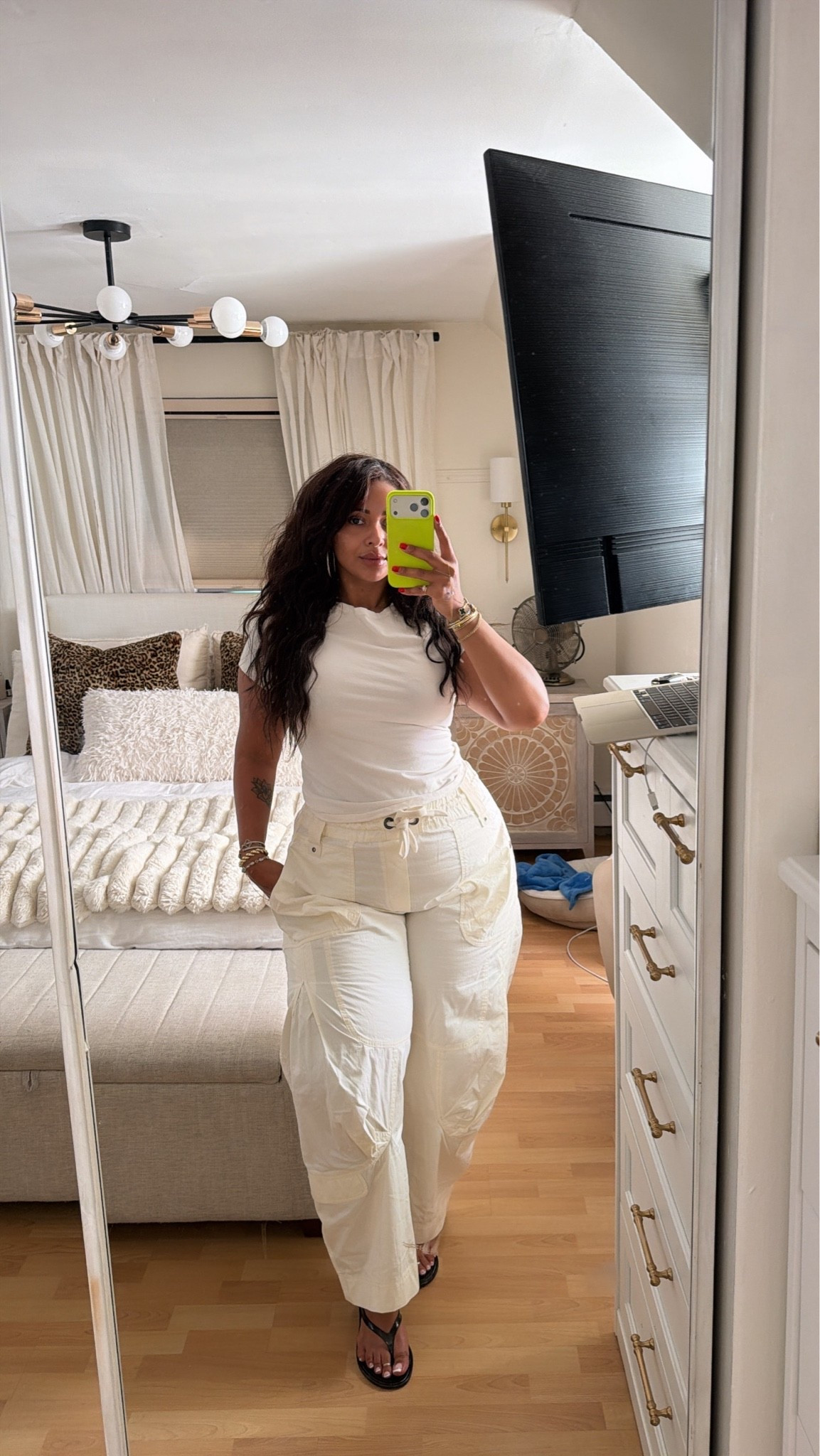 Top: medium
Bottoms: Large 
Sandals: 8

#LTKgrwm #LTKootd #LTKselfcare