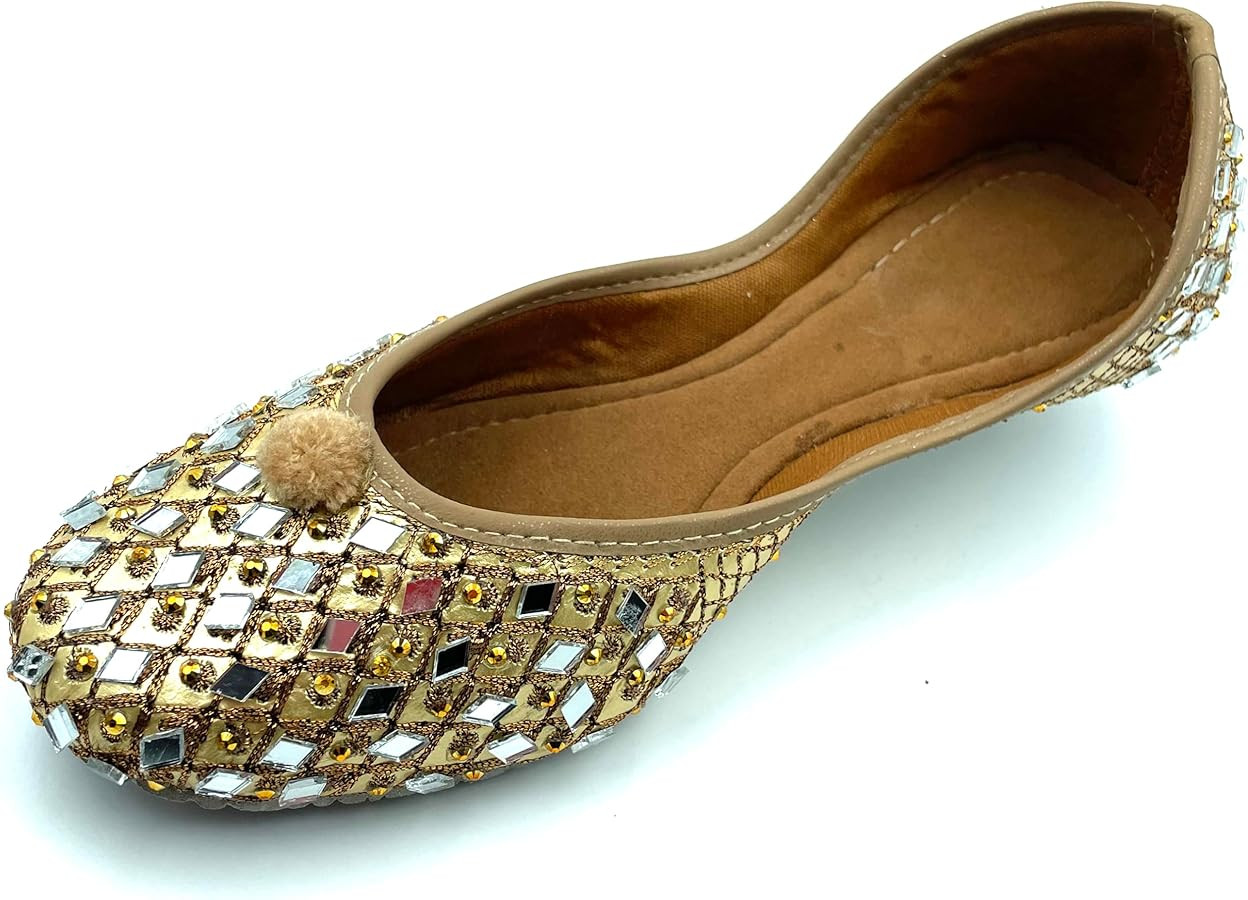 Chandrakala Bridal Mojaris for Women Flats Punjabi Jutti (WF131-P) | Amazon (US)