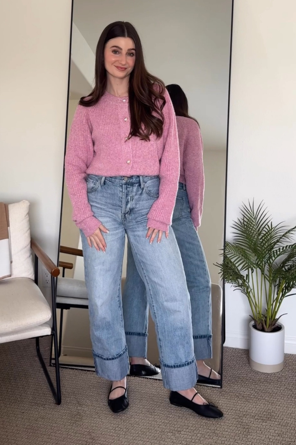 Galentine’s outfit 

Spring outfit , everyday outfit , heart sweater , pink sweater , cuffed jeans, coffee date outfit 

#LTKMostLoved #LTKSpring