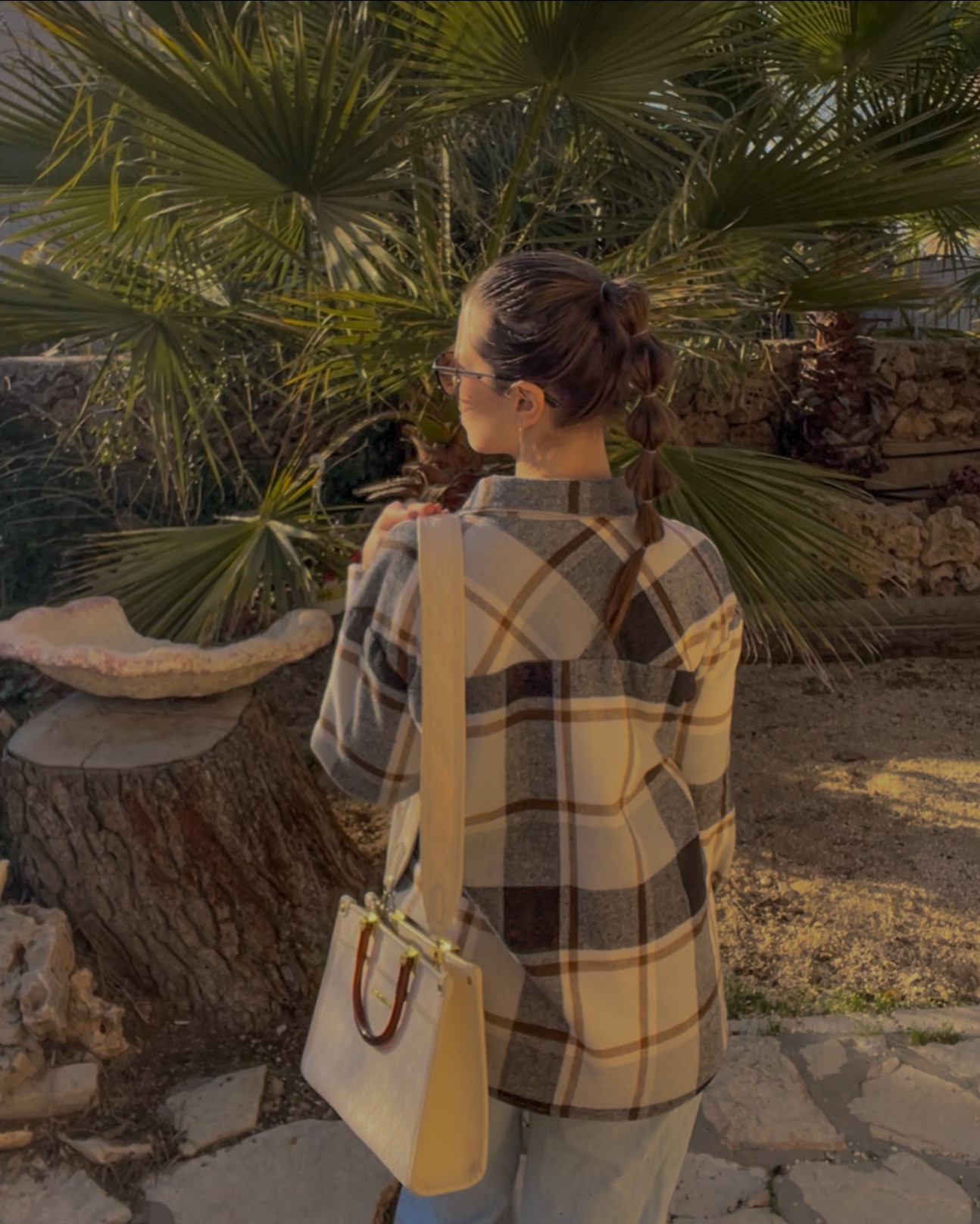 #ootd fall fashion inspiration with bubble hair #hairstylee


#LTKWorkwear #LTKBeauty #LTKSeasonal