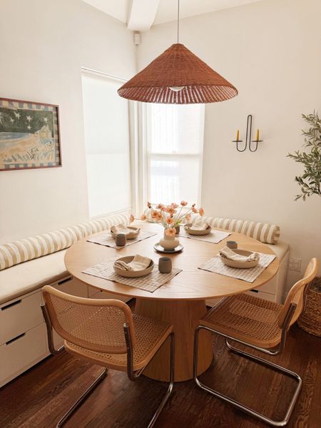our teeny tiny dining “room"

#LTKSaleAlert #LTKFindsUnder100 #LTKHome