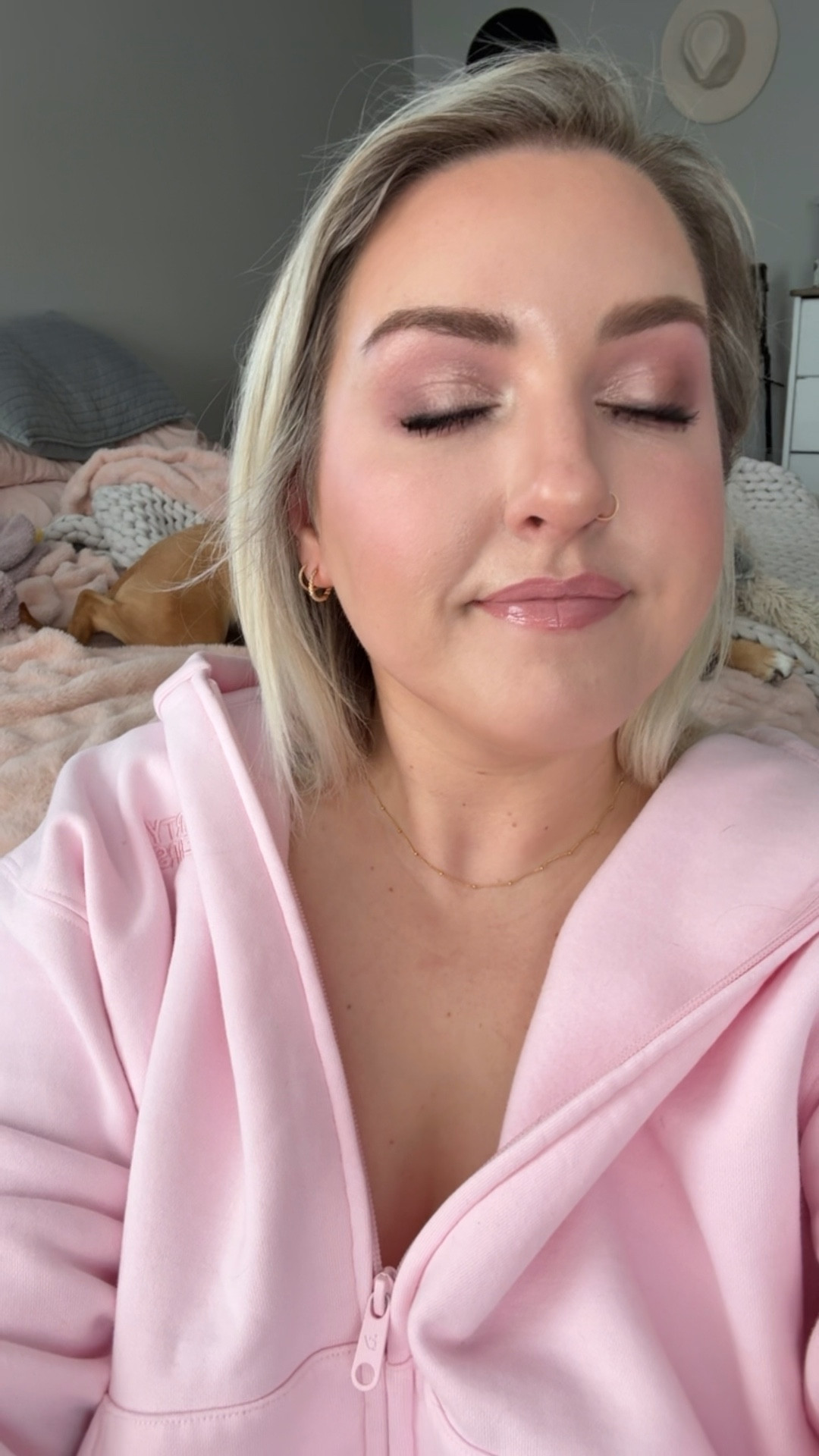 Mauvey Makeup Look!

#LTKgrwm #LTKBeauty