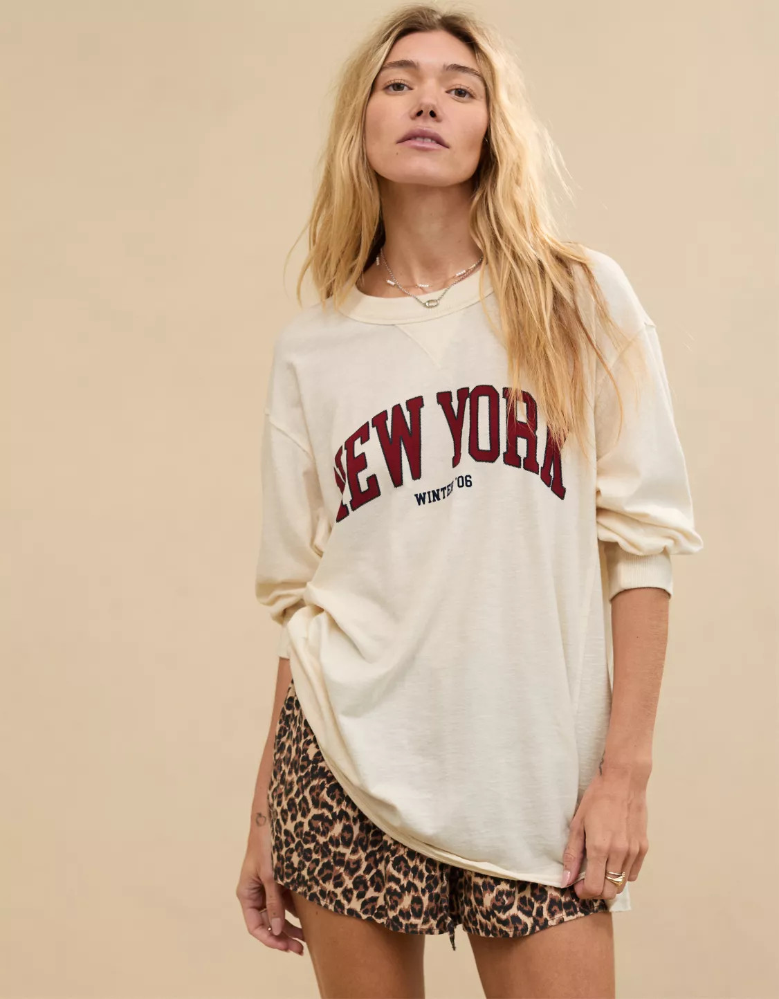 Aerie Cozy Long Sleeve Oversized Graphic Boyfriend T-Shirt | American Eagle Outfitters (US & CA)