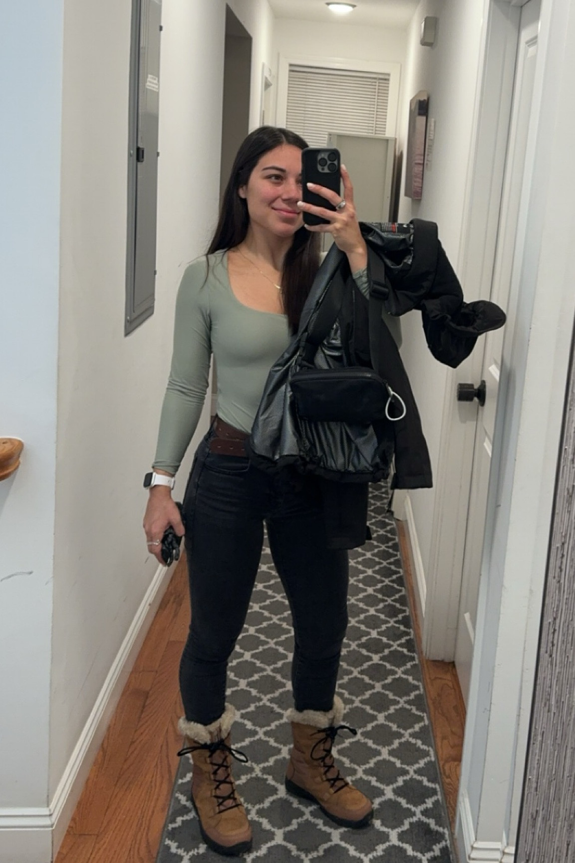 Winter outfit ❄️ 

#snowshoes #winter 