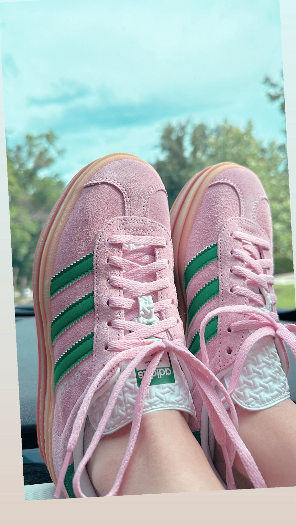 My gooo tooo sneaks 

#LTKShoeCrush #LTKTravel #LTKWorkwear