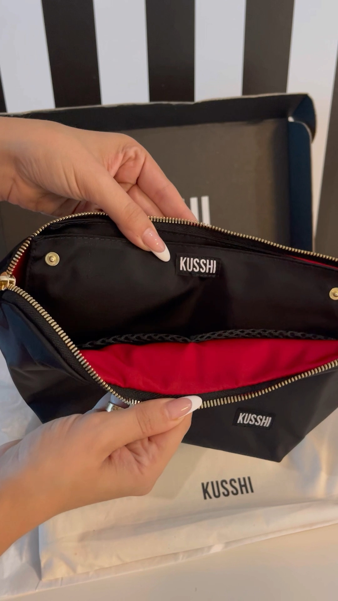 Obsessed with this new makeup bag and brush organizer from KUSSHI 💄😍

This is this signature black makeup bag with gold zippers and red interior. I also added the makeup brush organizer- perfect for travel or a weekend getaway! 

Save with my discount code: AMANDA10 

#kusshi #mykusshi #makeupbag #makeuporganizer @kusshibags

#LTKitbag #LTKtravel