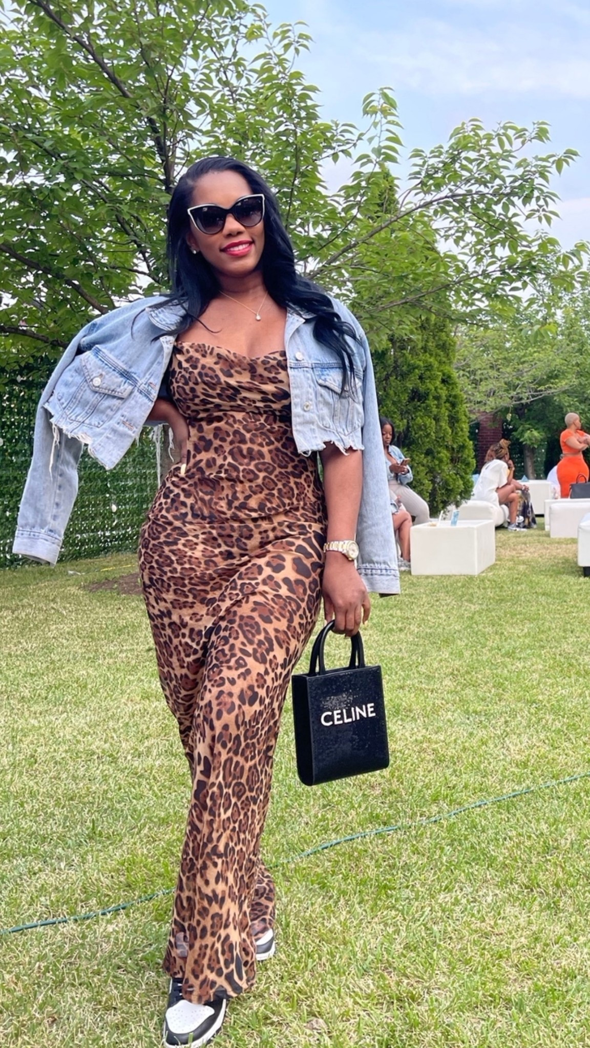 Spring Fit 
Actual dress sold out but linked similar options 

#LTKSpringSale 

#LTKootd #LTKPetite