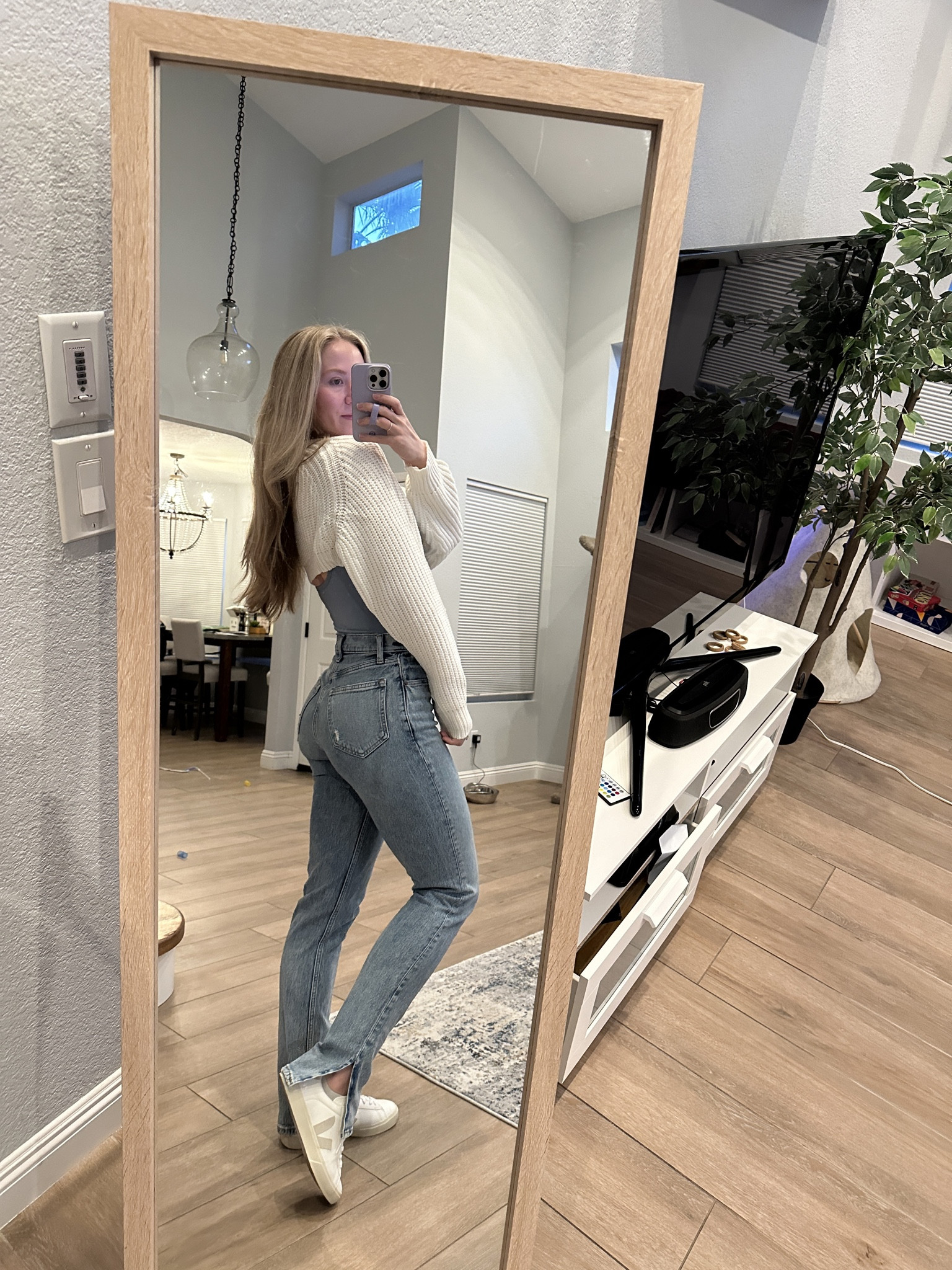 Shrug size small
Bodysuit size small - code “Kathryn” for 5% off 
Jeans 25 tall