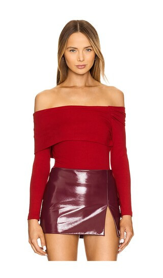 ASTR the Label Jada Top in Red. - size L | Revolve Clothing (Global)