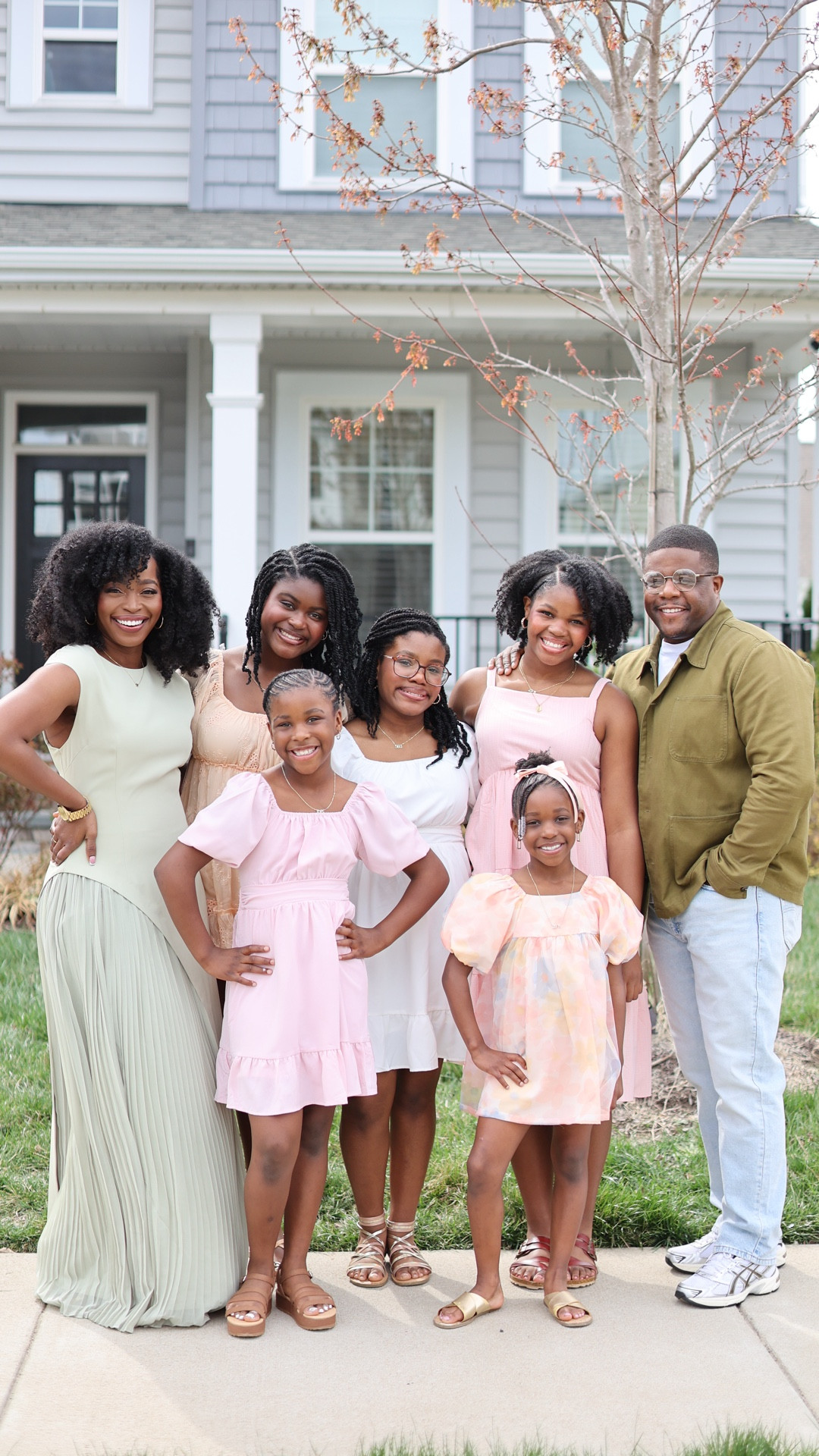 Sunday family fit check!✨🌸 

Happy Palm Sunday!!✝️ #momof5 #fitcheck #ootd #style #happysunday 

#LTKMidsize #LTKootd #LTKU