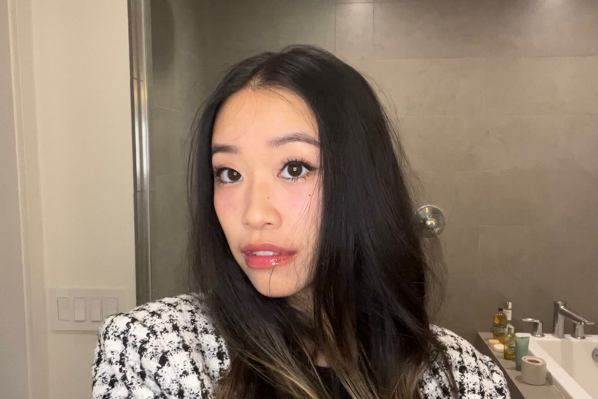 no makeup makeup look 

#LTKVideo #LTKbeauty #LTKstyletip