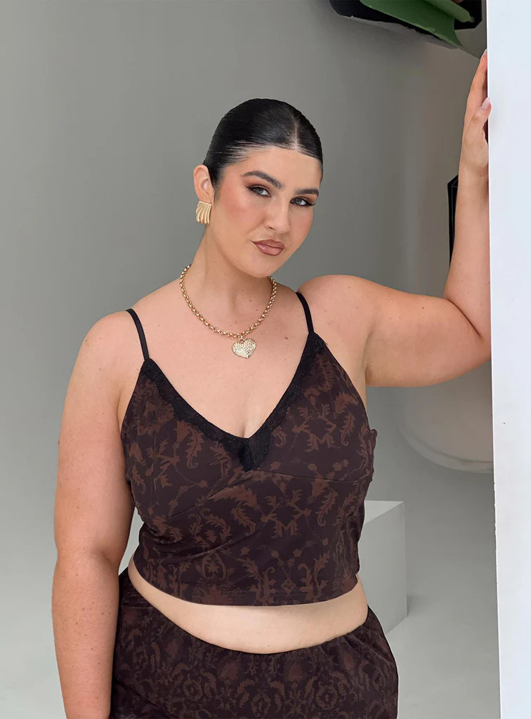 Hostona Top Multi Curve | Princess Polly US