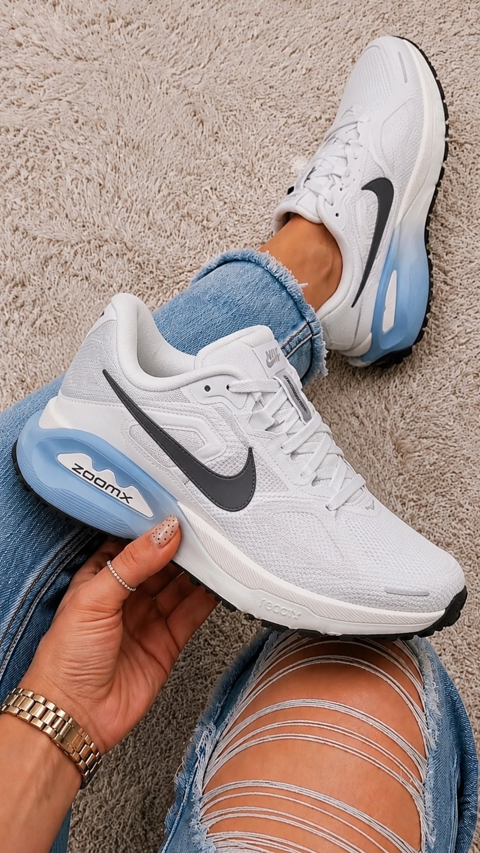 Nike just dropped the new Structure Plus color and of course I am obsessing!!

#LTKootd #LTKdayinmylife #LTKgrwm