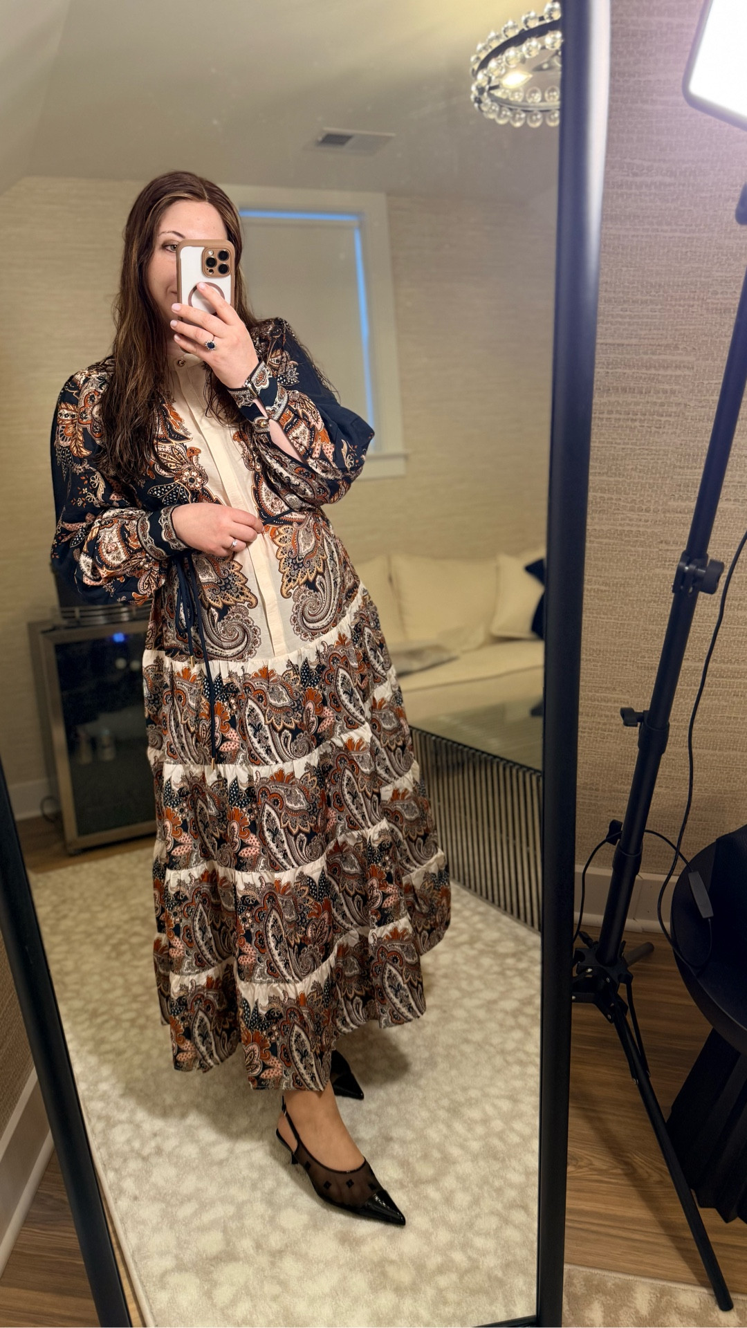 H&M is giving Zimmerman vibes and I’m here for it! If it’s sold out sign up to be notified when it comes back in stock! 