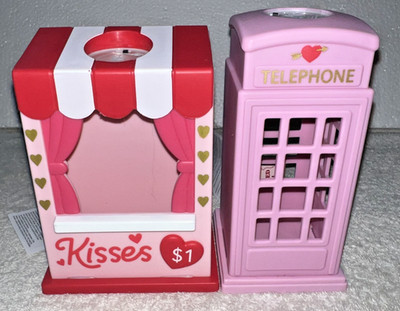 2026 VALENTINES BULLSEYES PLAYGROUND TELEPHONE BOOTH & KISSING BOOTH LIGHT UP | eBay US