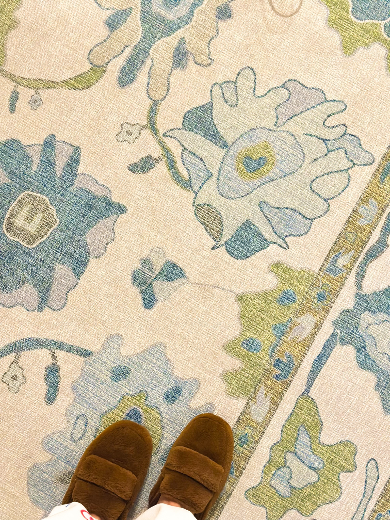 Home decor, grand millennial home decor, coastal granny

#LTKFindsUnder100 #LTKStyleTip #LTKHome