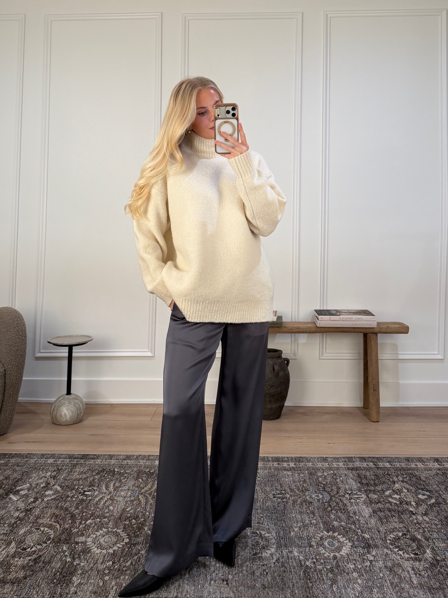 Wearing a medium in sweater (light birch), small in pants (coal grey), shoes are tts (linking similar)! #kathleenpost

Christmas Day outfit, holiday look, holiday event outfit, Christmas brunch, satin pants outfit