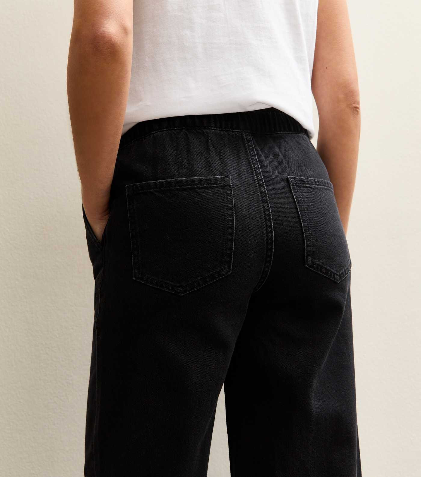 Maternity Black Wide Leg Drawstring Waist Jeans | New Look | New Look (UK)