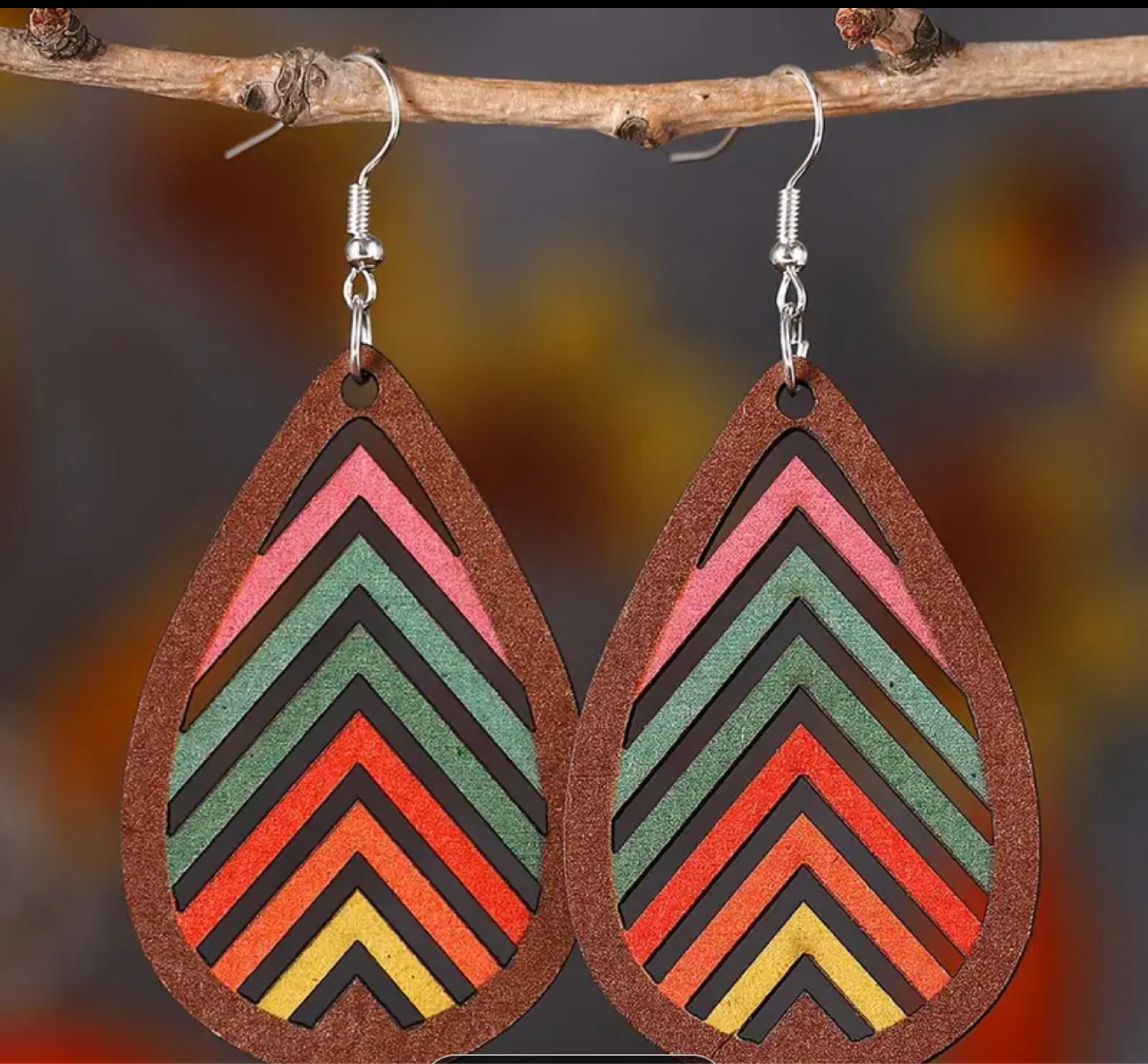 Colorful earrings 

#LTKstyletip #LTKmidsize