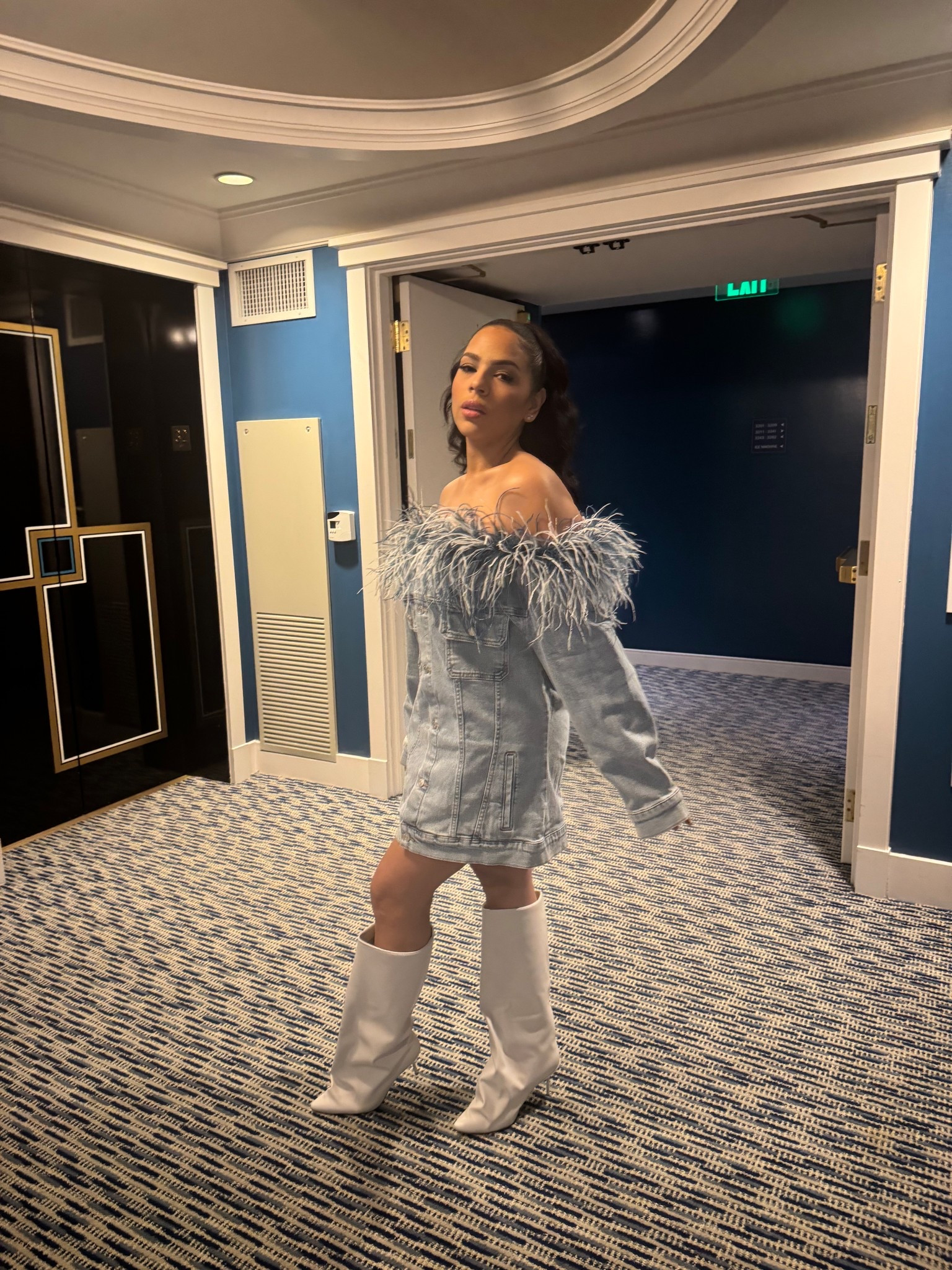 Look #2 
Love is Blind takes over Austin 
