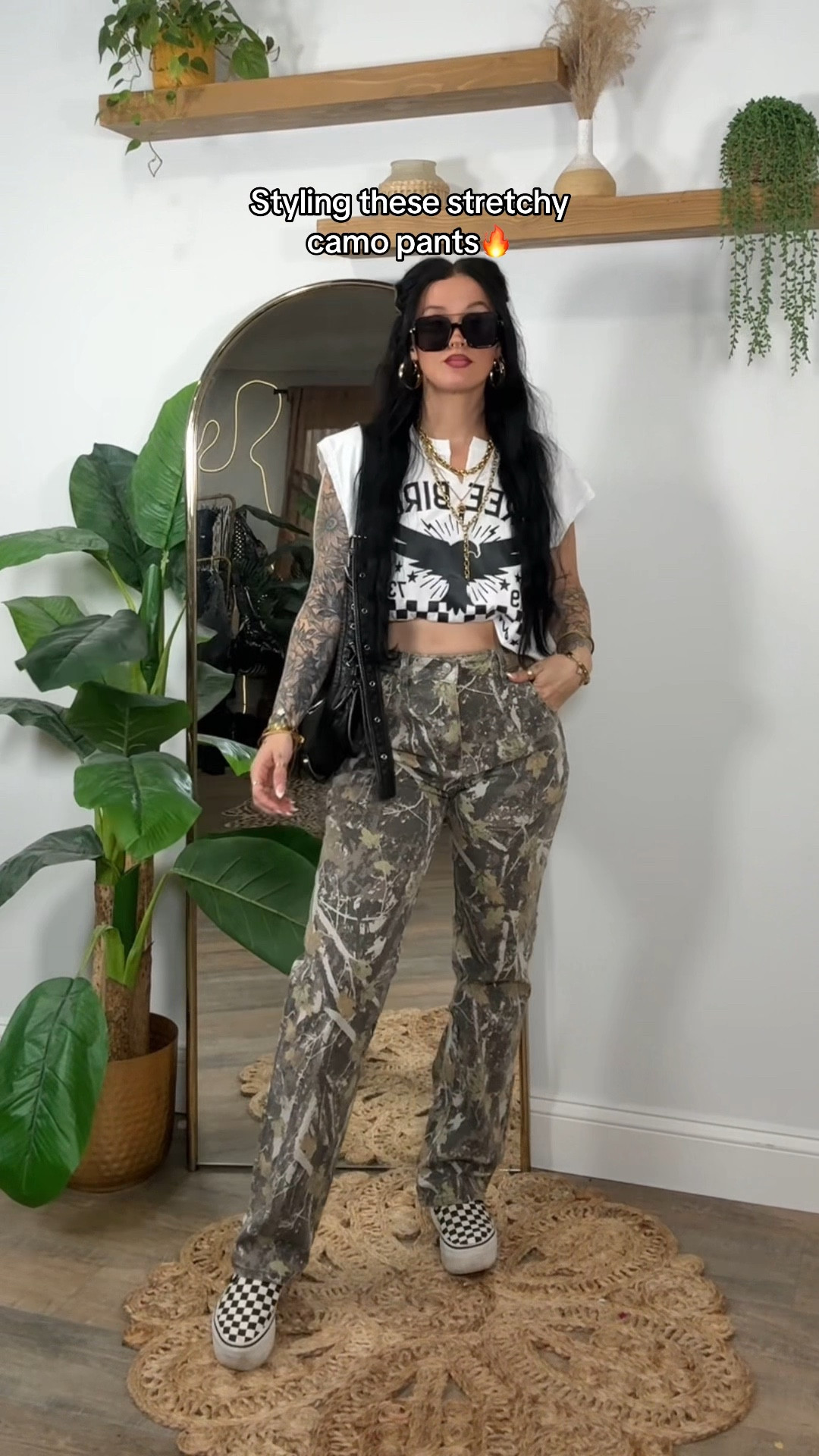 These pants run big. I am 5’3 & 133 in an XS and they fit perfectly. The “free bird” top I got off SHEIN and cut it. 
The tannish brown corset top was OOS so I linked one similar. My earrings and necklace stack is from Lovisa ✨