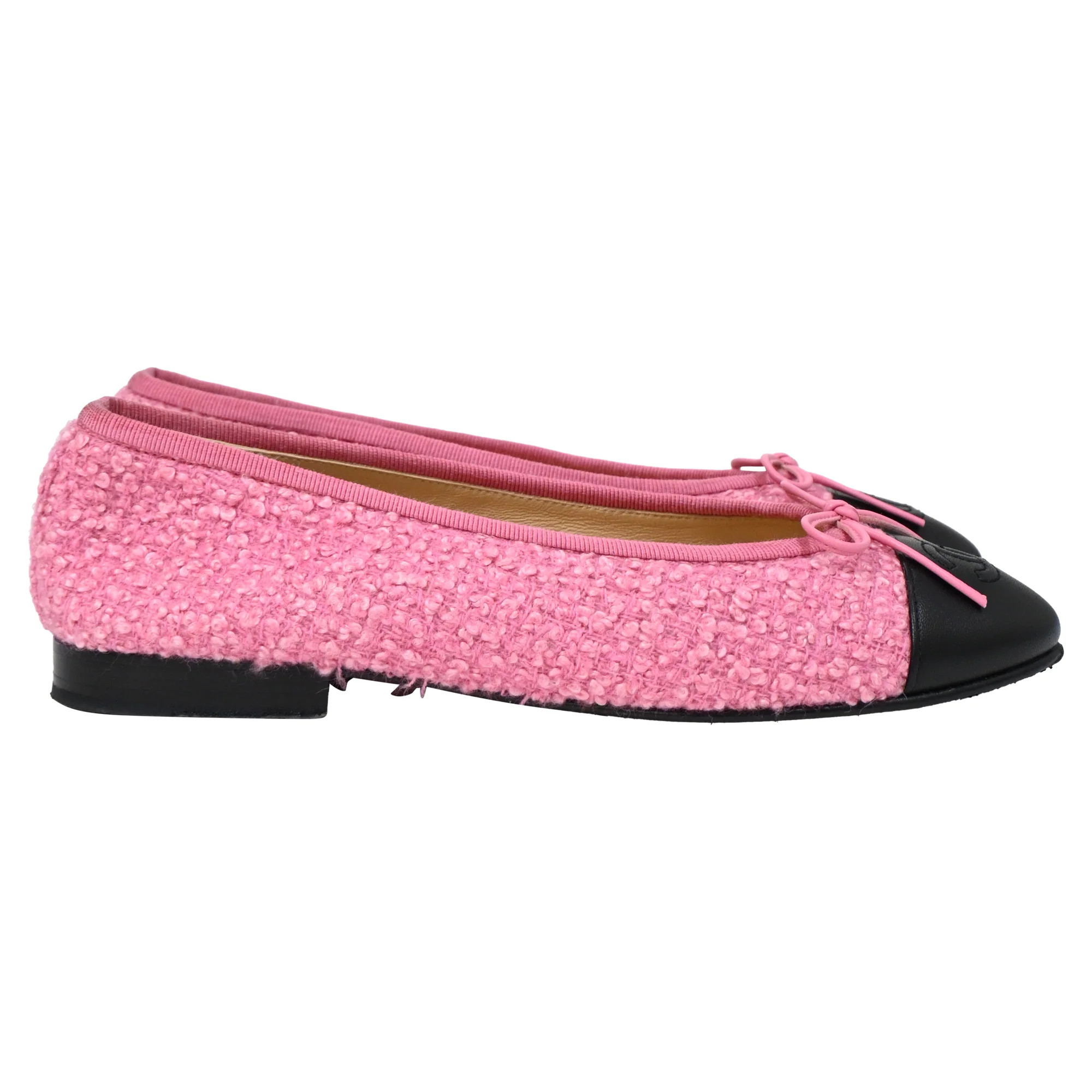 Chanel CC Cap-Toe Bow Ballet Flats in Cotton Tweed | Shop Simon