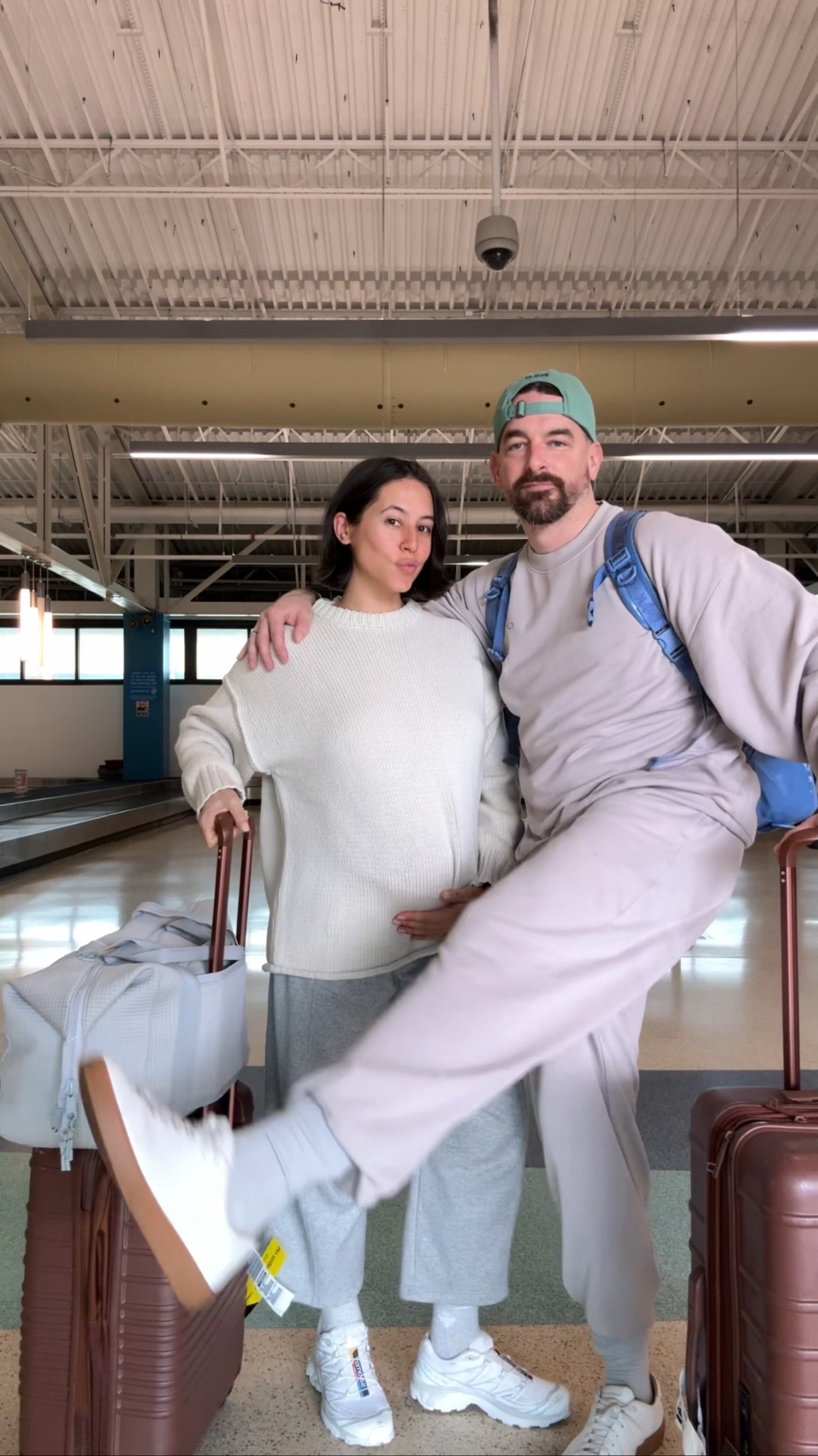 Babymoon airport fits

#LTKTravel #LTKBump #LTKMens
