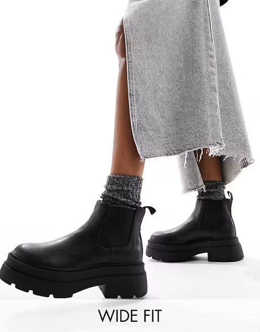 London Rebel Wide Fit – Chelsea-Stiefel in Schwarz mit niedrigem Schnitt | ASOS (Global)