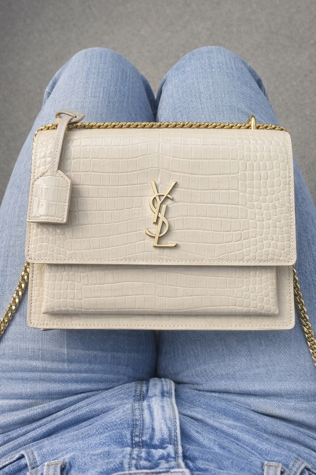 Designer Inspired Cream Croc Bag | Everyday Luxury SHEIN Finds


luxury bag, cream shoulder bag, croc embossed bag, designer inspired bag, gold chain bag, neutral handbag, everyday luxury, classy outfit details, elevated casual look, denim and designer, handbag styling, luxe accessories, chic handbag, polished everyday style, minimal luxury, bag of the day, outfit inspo, fashion finds, spring accessories, capsule wardrobe accessories, shein finds, shein bag finds, designer look for less, affordable luxury style




#LTKootd #LTKWorkwear #LTKSaleAlert