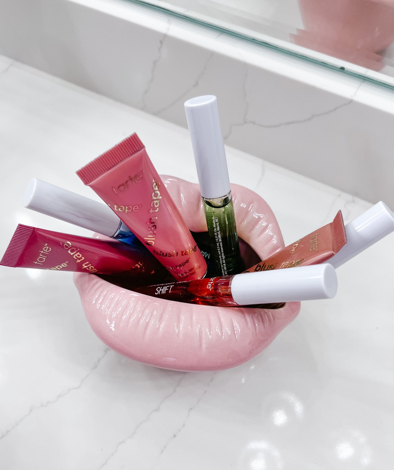 💋 lipstick jar 💋

#beauty #lipstick #ulta #tarte #tartecosmetics

#LTKhome #LTKunder50 #LTKbeauty