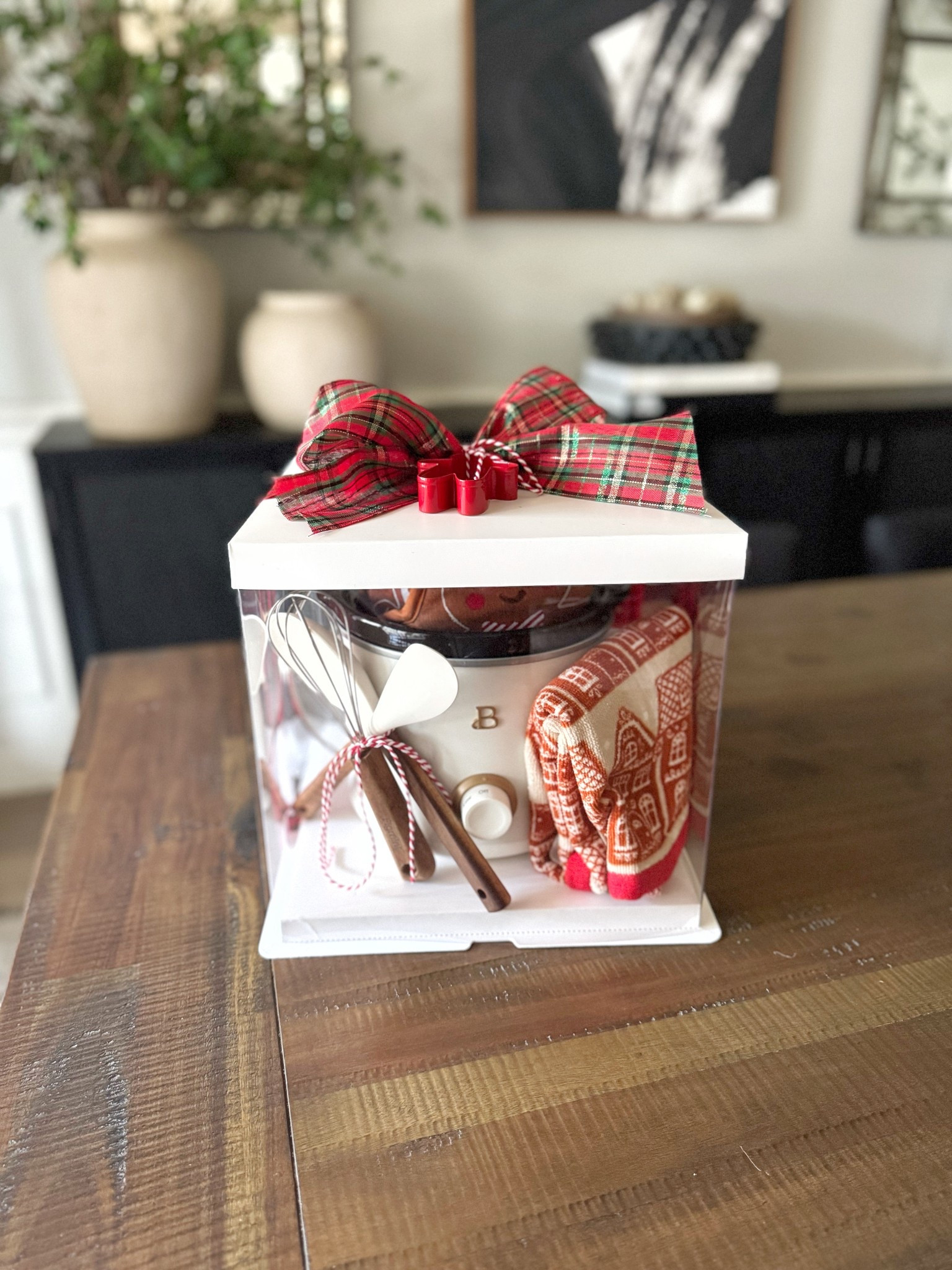 Here’s a fun gift idea for anyone that might be hard to buy for. I gave these to my son’s teachers last year. Really you could put anything in these see through present boxes! I just love the mini crockpots though. ♥️

#LTKGiftGuide #LTKSeasonal #LTKHoliday