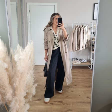 Spring Outfit from New Look

Trench size 12
Waistcoat size 12 (don’t size up comes up big)
Trousers size 10


#LTKSpringSale #LTKstyletip #LTKSeasonal