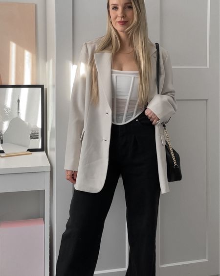 18/30 Winter outfit ideas in Australia. I love this going out look, perfect for a wine bar or a dinner date 🍷 

#LTKaustralia #LTKSeasonal #LTKstyletip