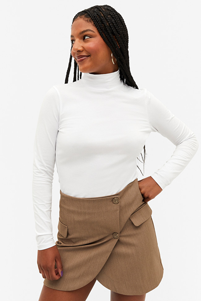 Stretchiges Rollkragenoberteil | Monki (DE)
