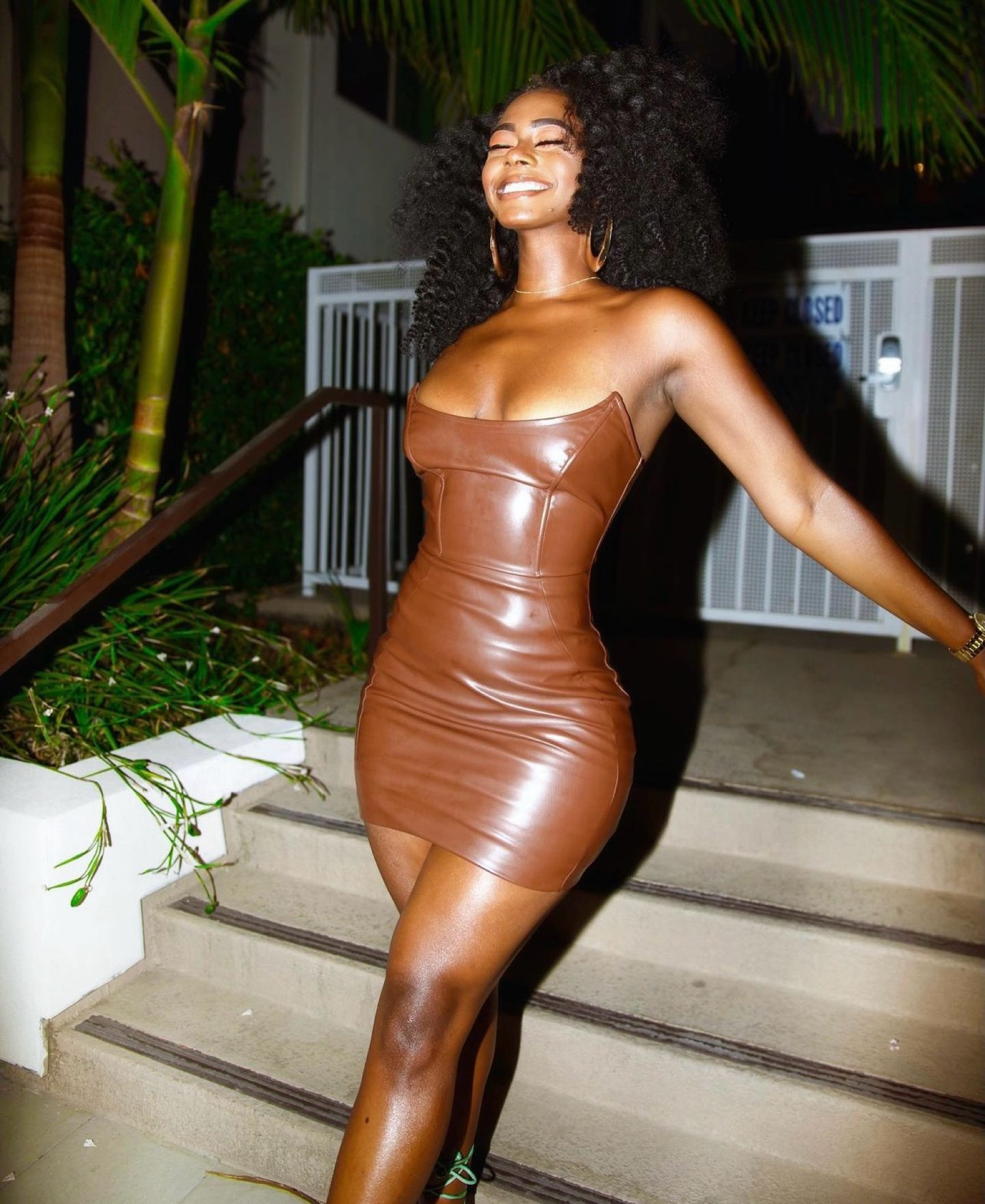 Ouuuu Brown is definitely a color i’m playing with this summer! 

#LTKSummerSales #LTKStyleTip #LTKBeauty