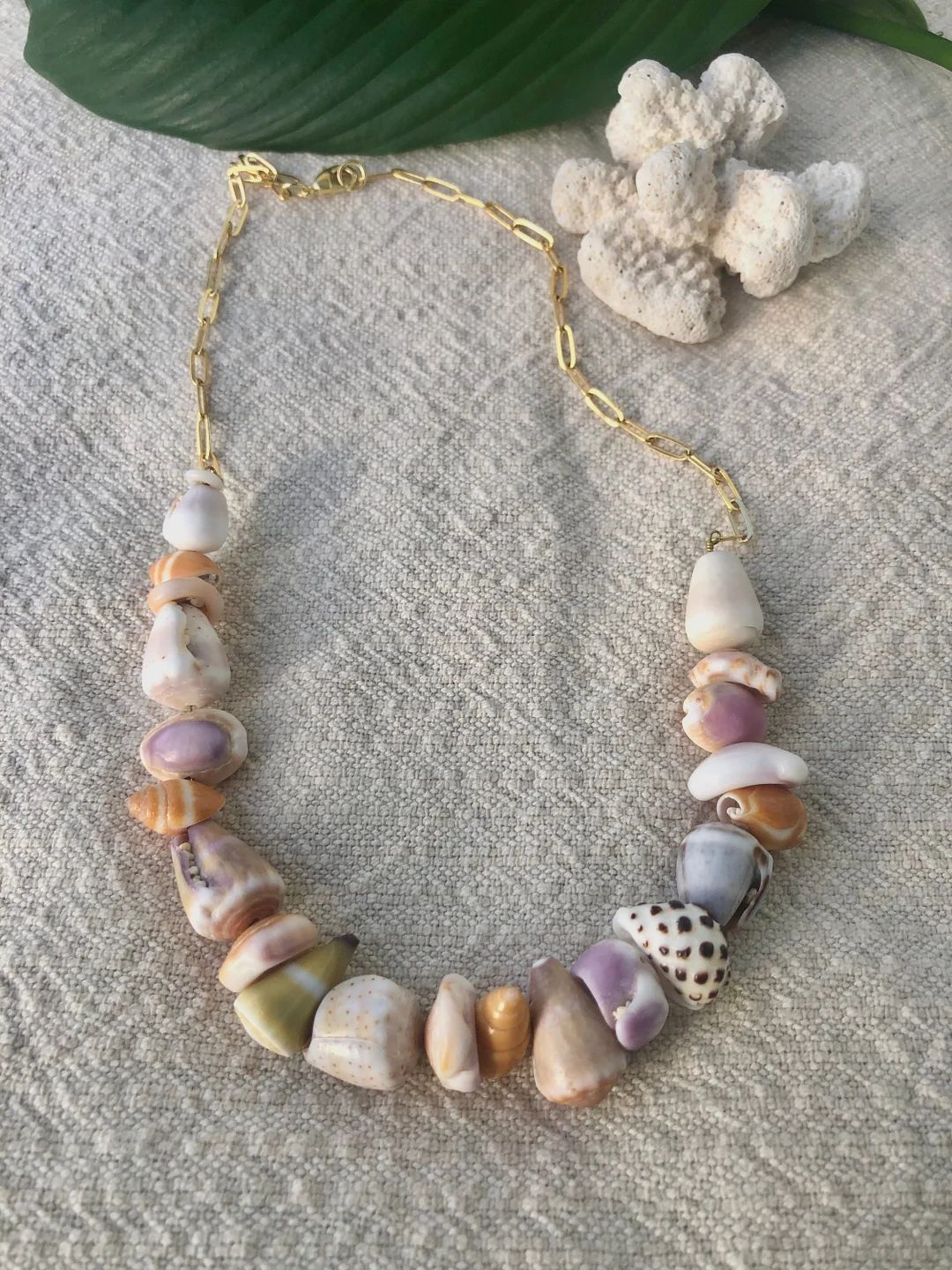 Hawaiian Seashell Necklace | Etsy (US)